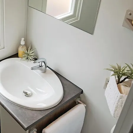 Pet Friendly In With Indoor Swimming Pool Feriehus *